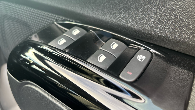 Citroen C3 1.2 PureTech Max 5dr Petrol Hatchback